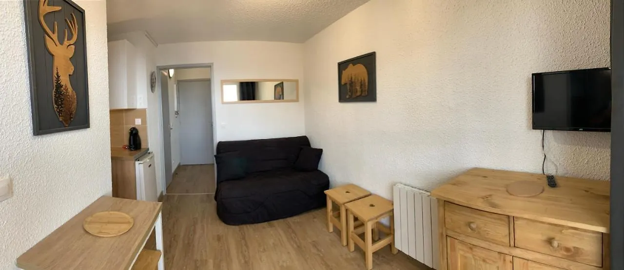 Appart Renove Avec Piscine Chauffee - 4 Personnes Risoul 0*,