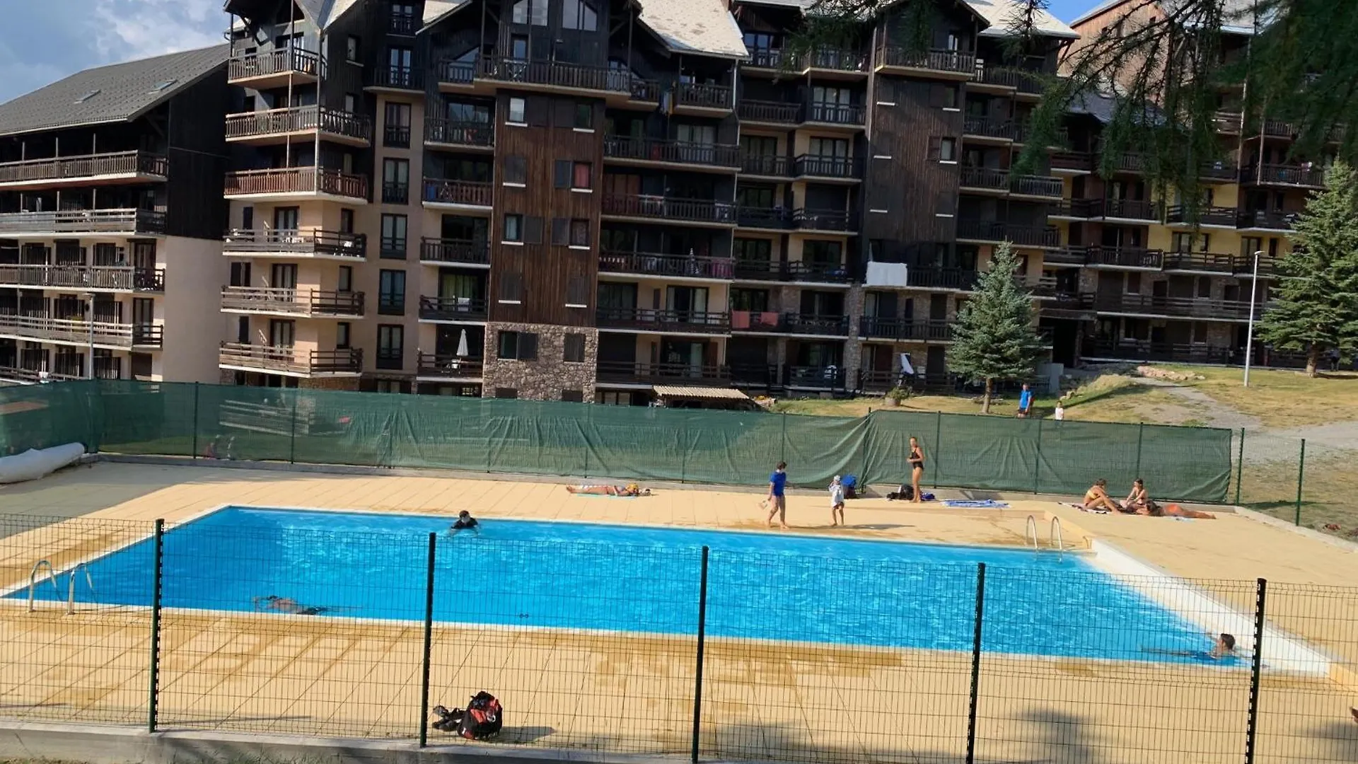 Apartamento Appart Renove Avec Piscine Chauffee - 4 Personnes Risoul